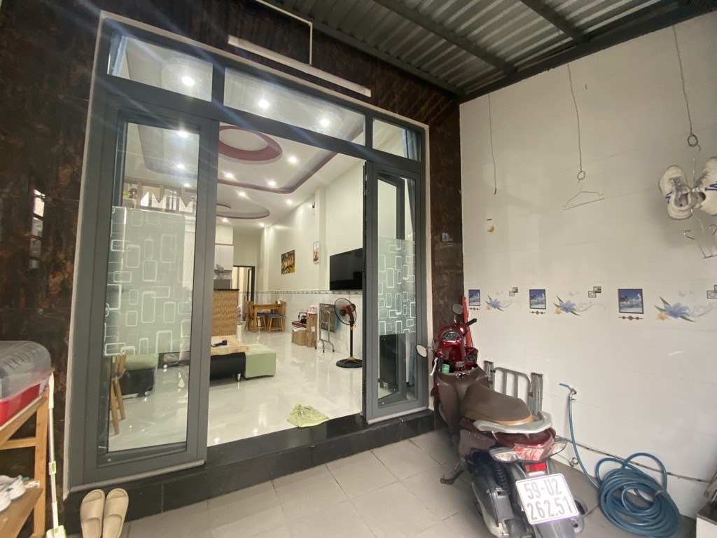 nha ban duoi 5 trieu tai q12