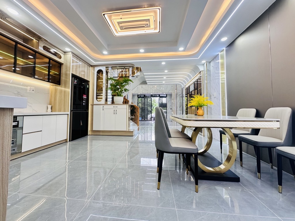 ban nha moi full noi that quan 12