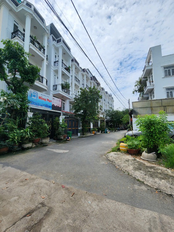 đất bán quận 12 hẻm oto