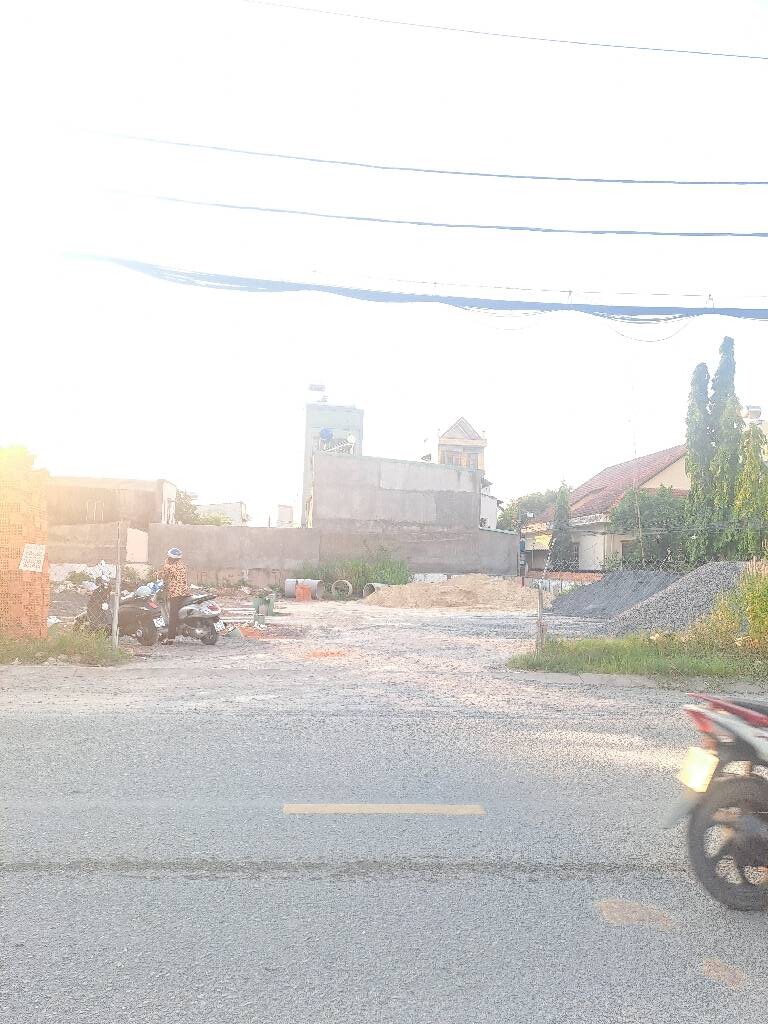 dat mat tien An Phu Dong rotated