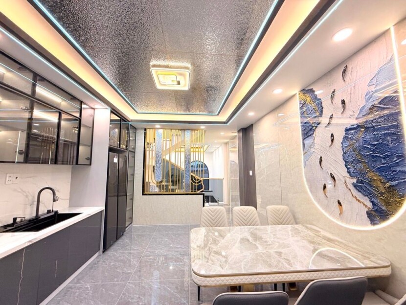 Nhà bán hẻm 141 Thạnh Lộc 19 An Phú Đông, DT: 4x13.5 hẻm ô tô, nhà mới ở ngay. 7 mua nhà An Phú Đông