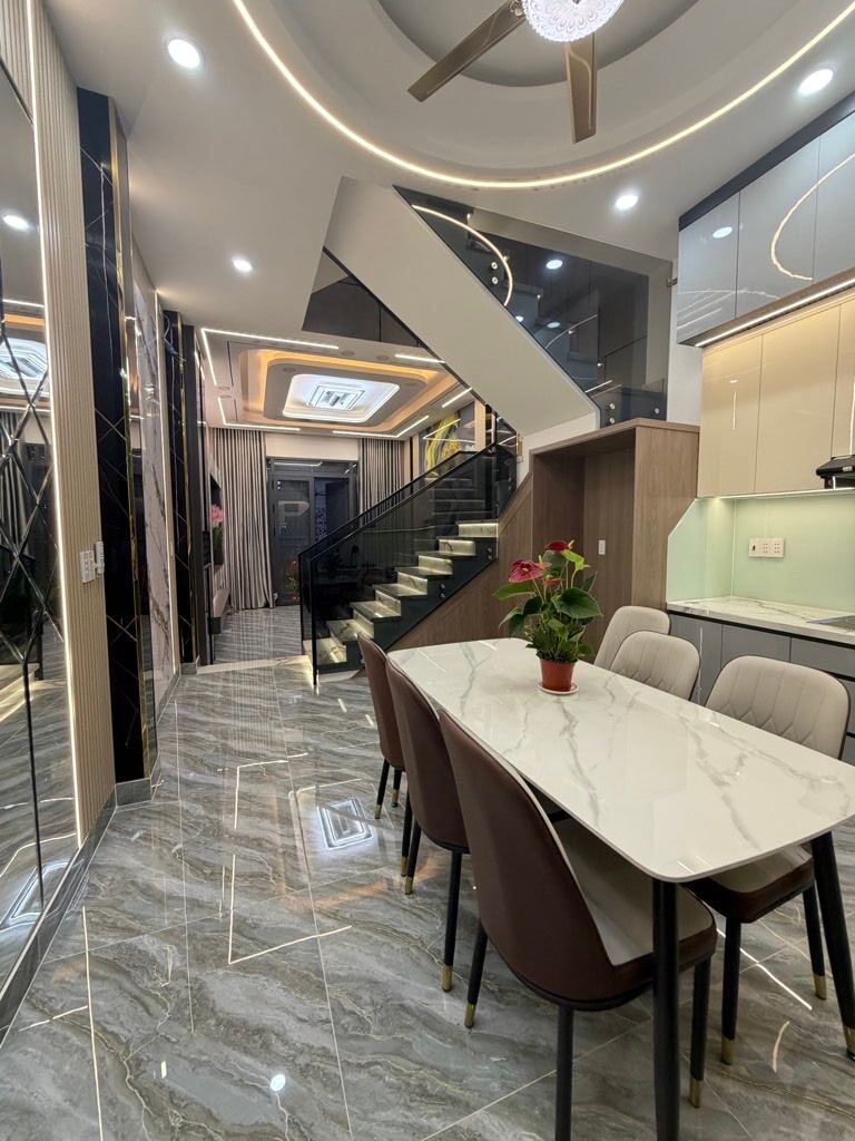 nhà bán thạnh xuân 43