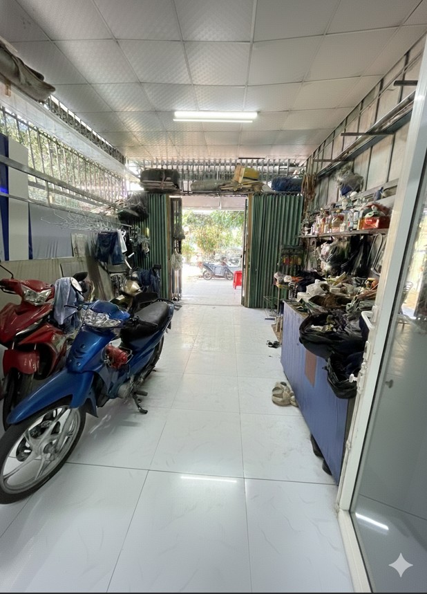 Nhà bán hẻm 195 Quốc Lộ 1A An Phú Đông Quận 12 DT: 4x18.5m, xe hơi vào nhà, 3PN 4 bán nhà An Phú Đông Quận 12