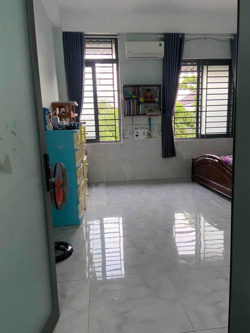 bán nhà thạnh xuân 24